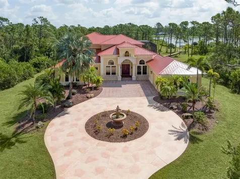 9020 Falcon Court Venice FL 34293