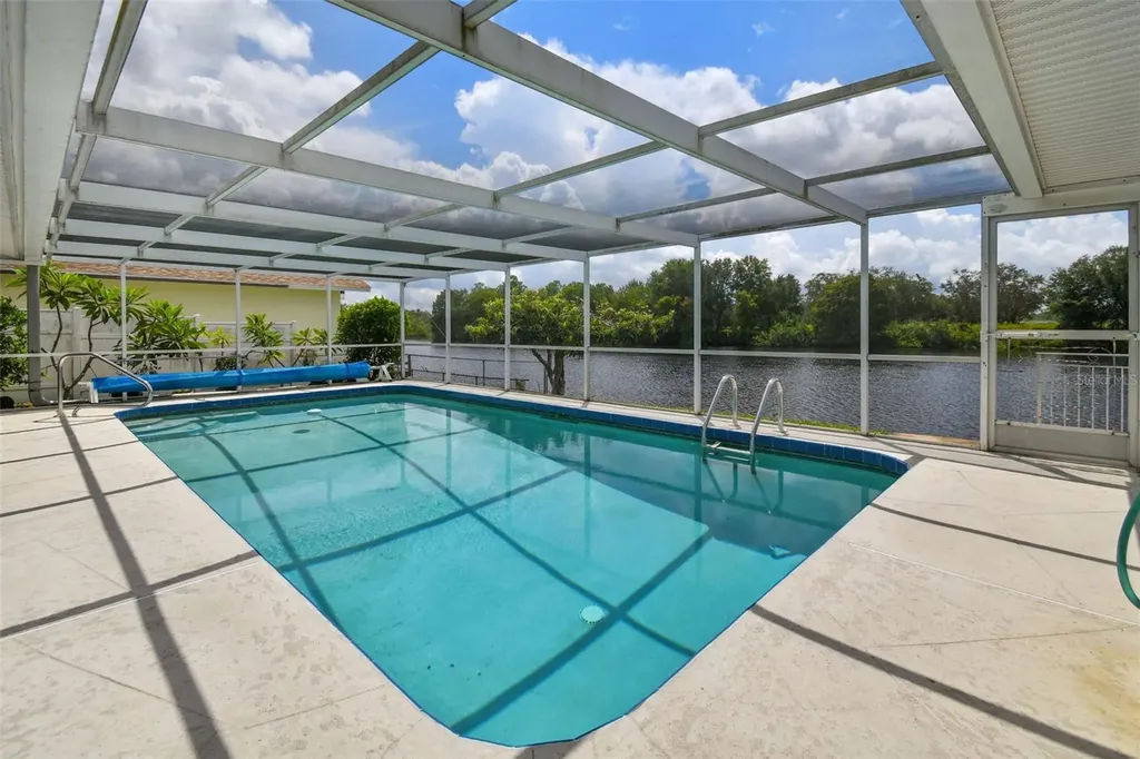 5652 Ivy Lane Holiday FL 34690