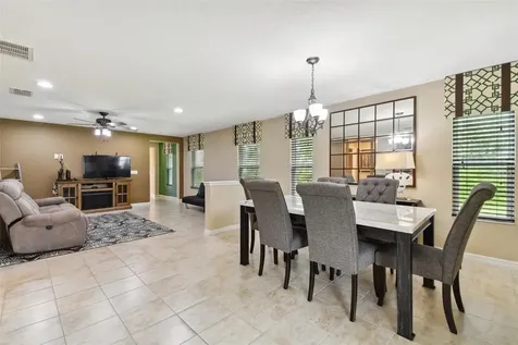 7313 Somerset Pond Drive Ruskin FL 33573