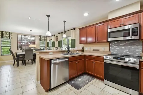 7313 Somerset Pond Drive Ruskin FL 33573