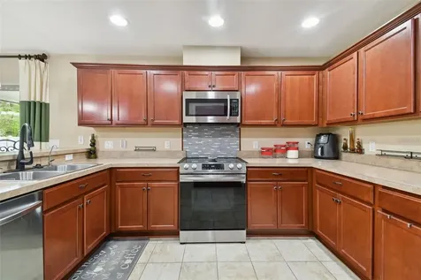 7313 Somerset Pond Drive Ruskin FL 33573