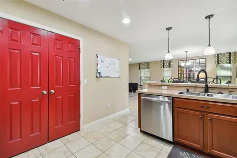 7313 Somerset Pond Drive Ruskin FL 33573