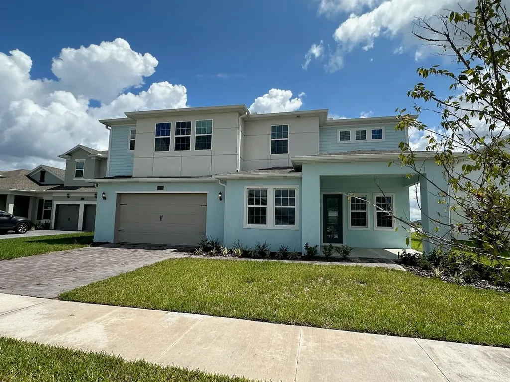 18733 Planetree Street Orlando FL 32827