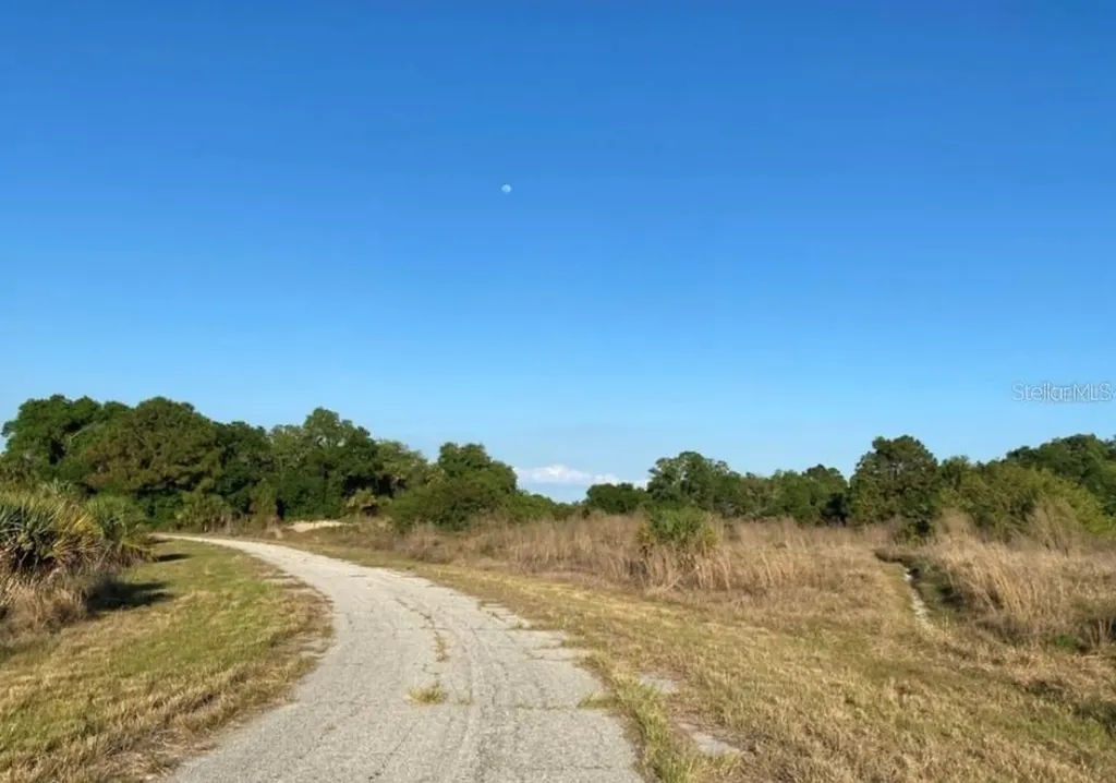 Grover Circle North Port FL 34288