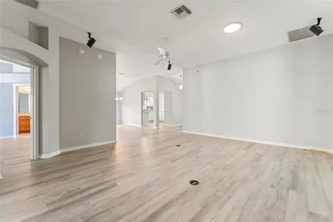7405 SE 171st Cobblestone Street The Villages FL 32162