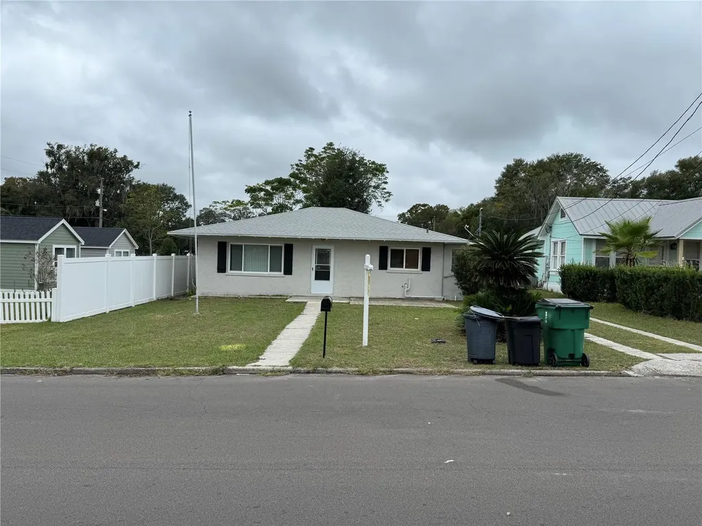 5119 5th Street Zephyrhills FL 33542