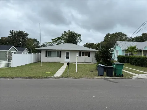 5119 5th Street Zephyrhills FL 33542