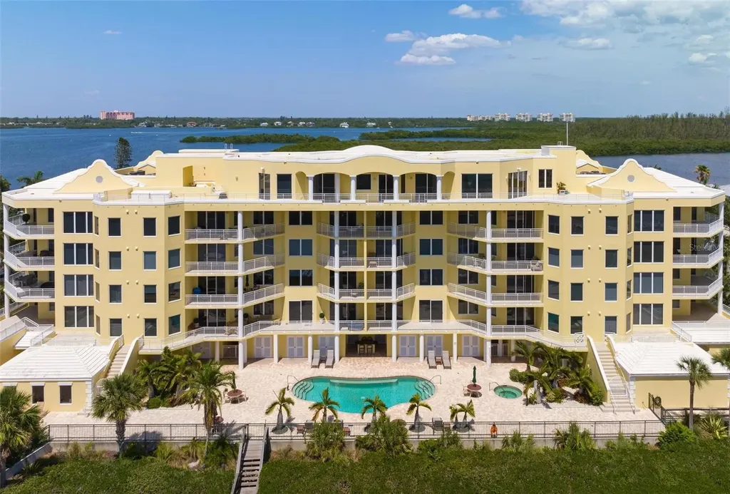 9122 Midnight Pass Road Sarasota FL 34242