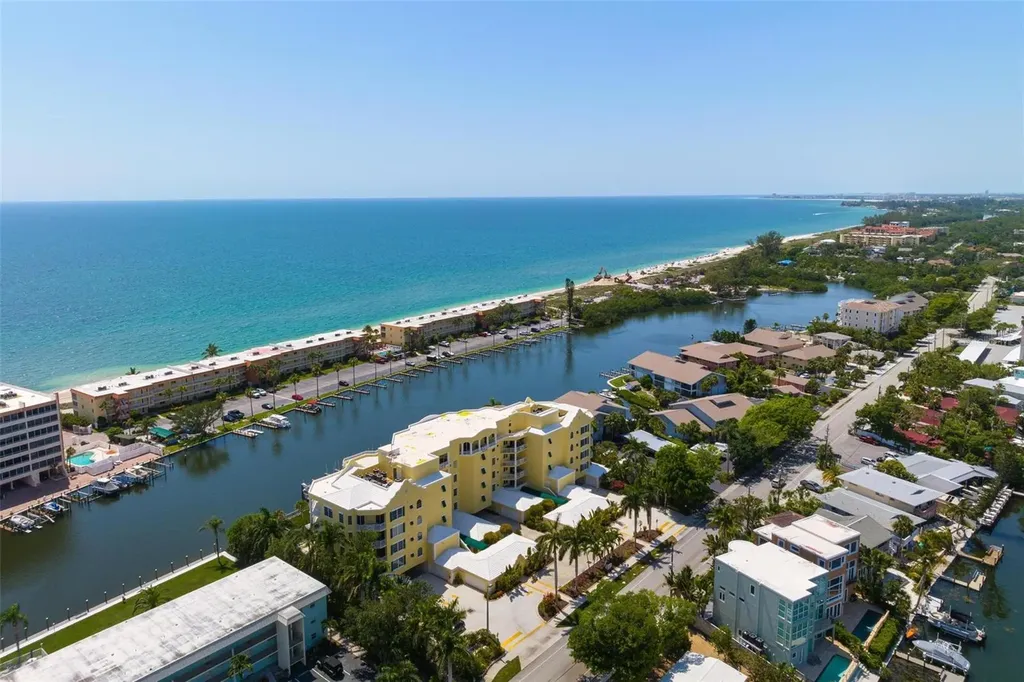 9122 Midnight Pass Road Sarasota FL 34242