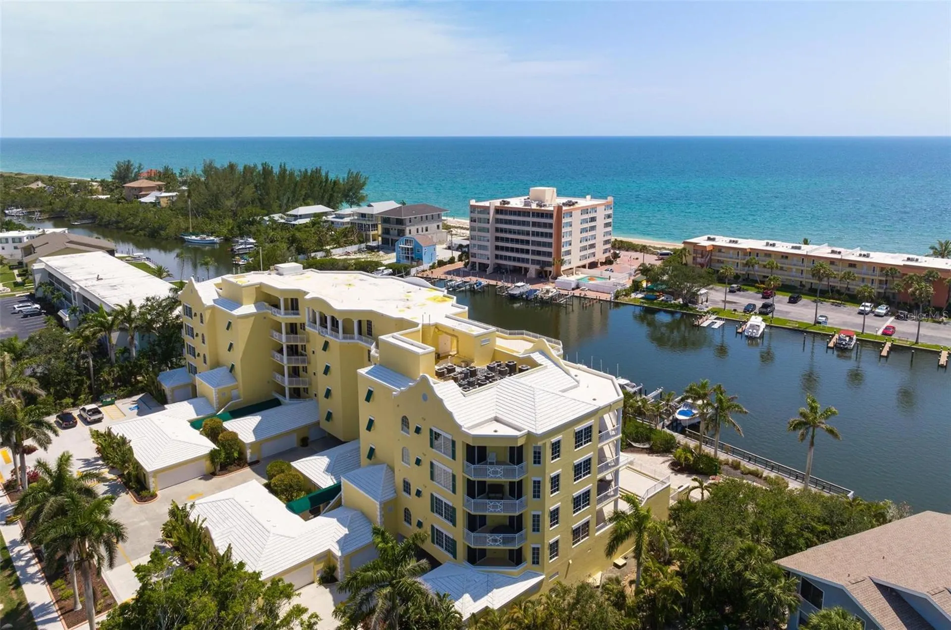 9122 Midnight Pass Road Sarasota FL 34242