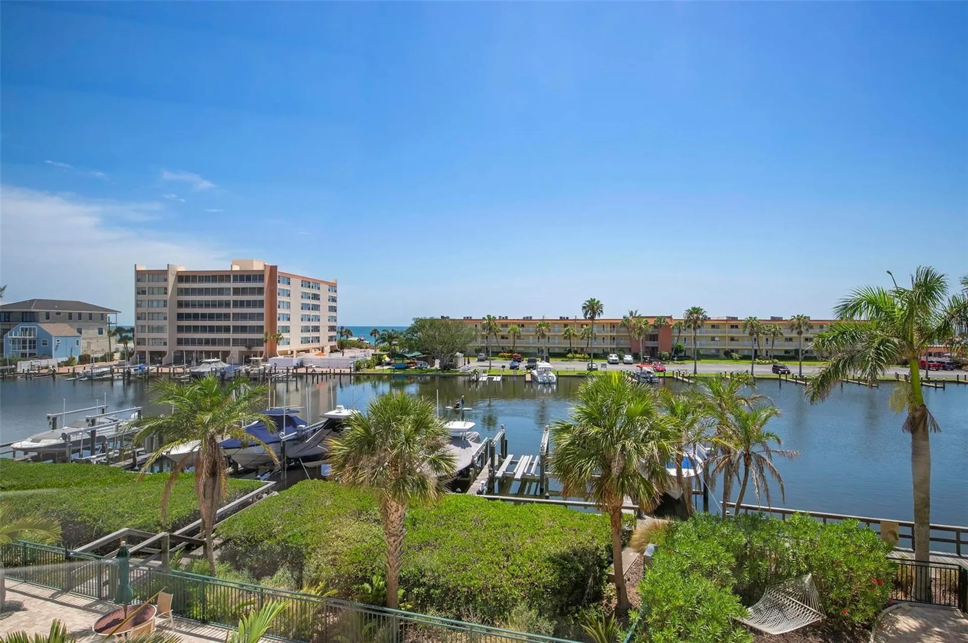 9122 Midnight Pass Road Sarasota FL 34242
