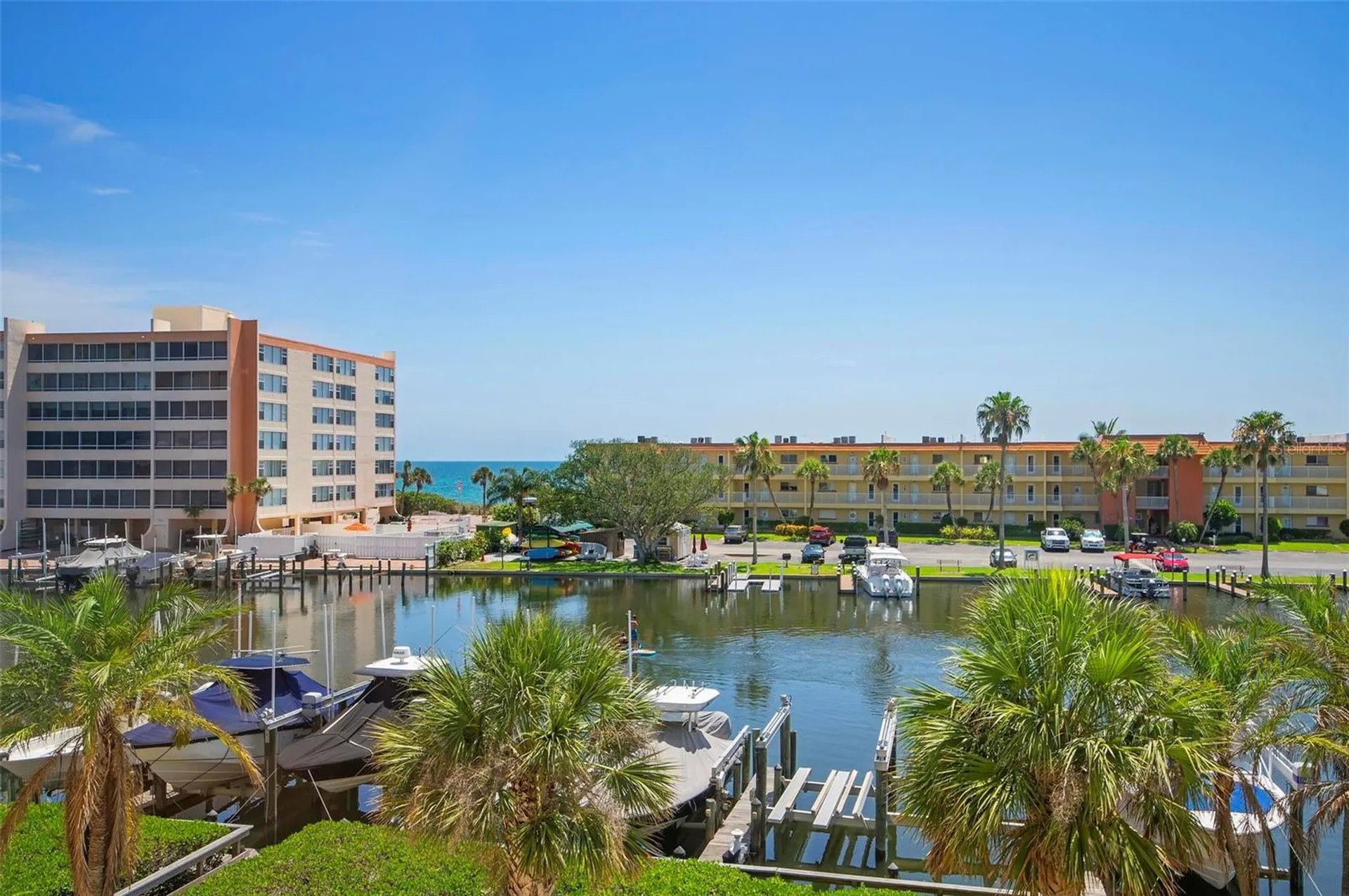 9122 Midnight Pass Road Sarasota FL 34242