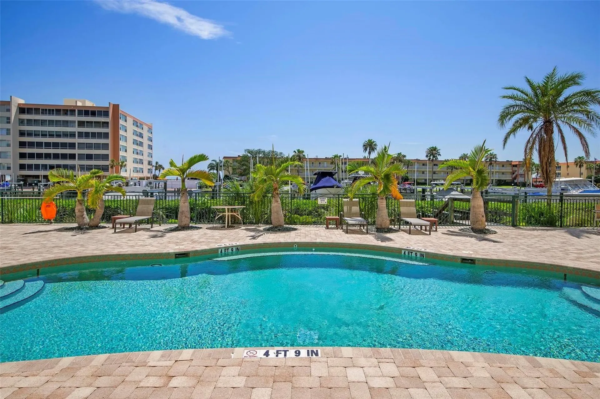 9122 Midnight Pass Road Sarasota FL 34242