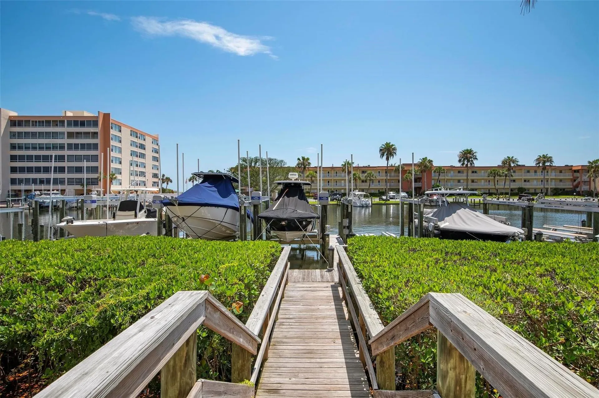 9122 Midnight Pass Road Sarasota FL 34242