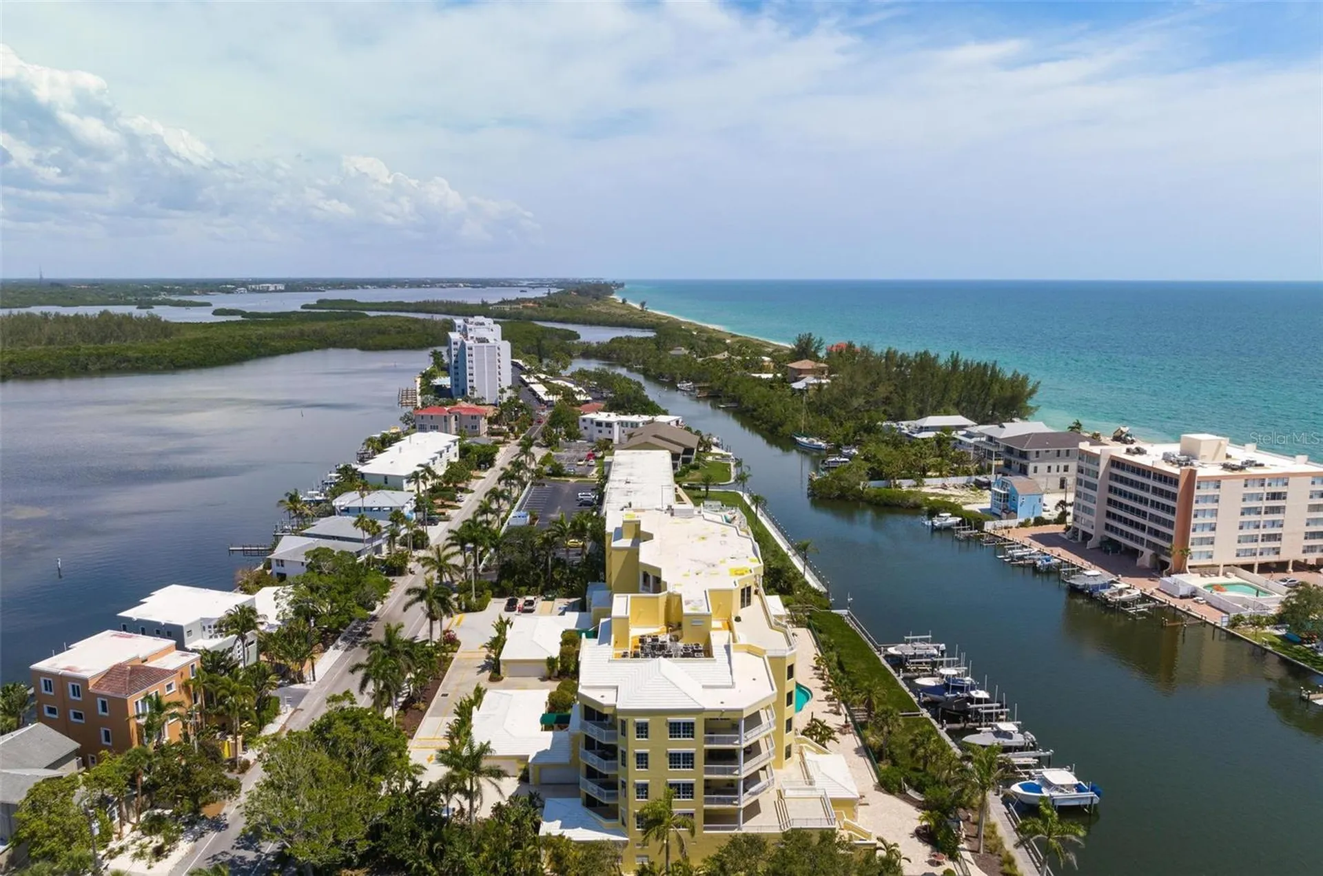 9122 Midnight Pass Road Sarasota FL 34242