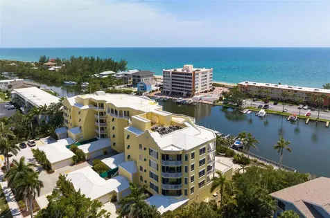 9122 Midnight Pass Road Sarasota FL 34242