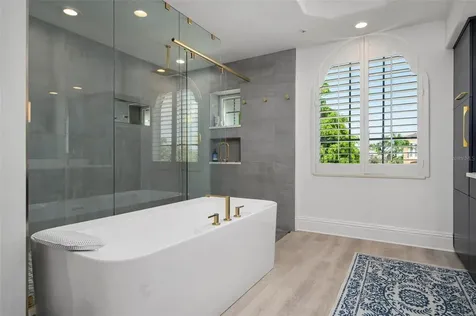 9122 Midnight Pass Road Sarasota FL 34242