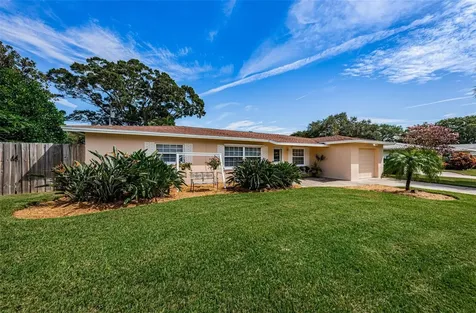 1624 Whitewood Drive Clearwater FL 33756