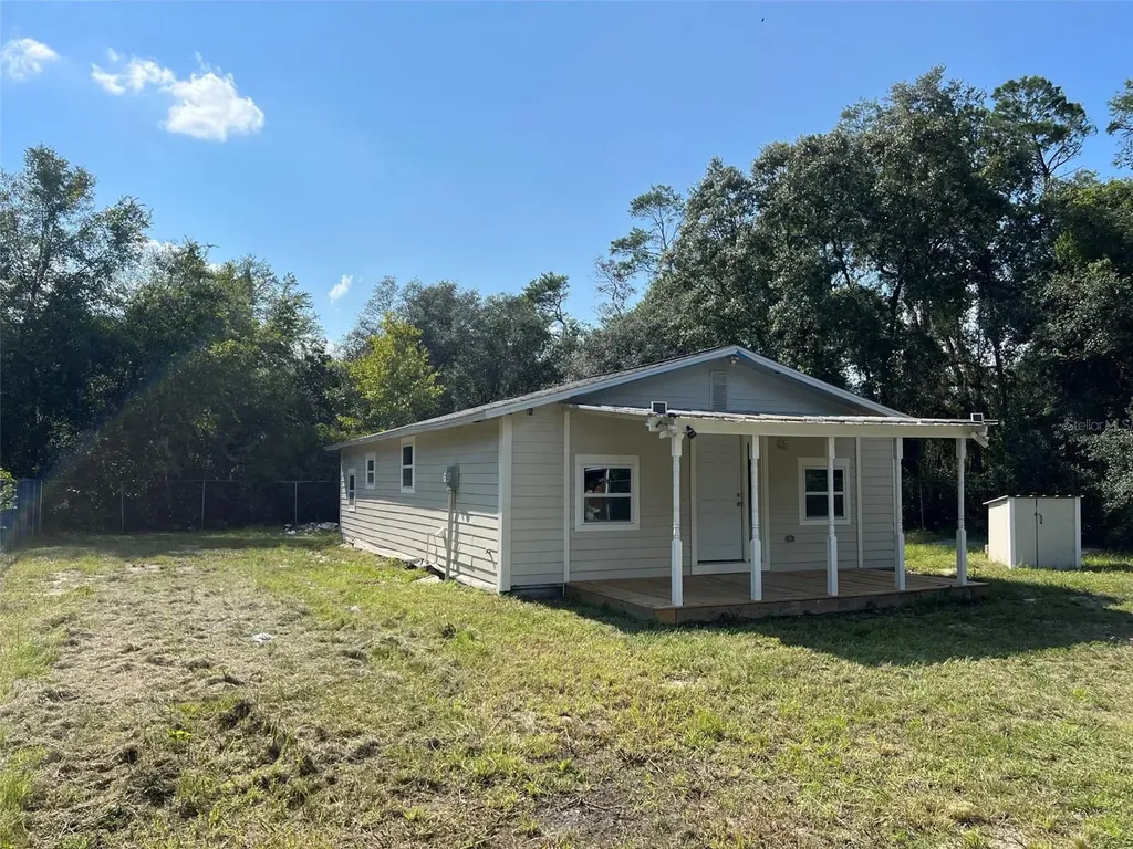 14012 SE 200th Court Umatilla FL 32784