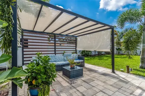 4401 15th Avenue N St Petersburg FL 33713