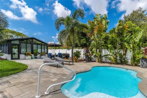 4401 15th Avenue N St Petersburg FL 33713