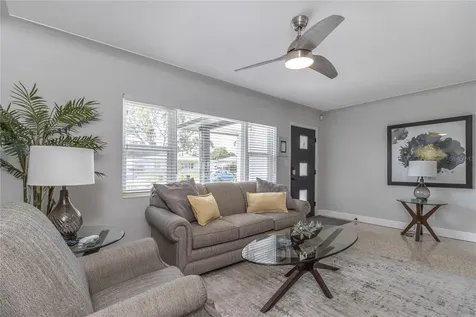 4401 15th Avenue N St Petersburg FL 33713
