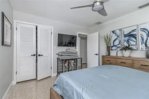 4401 15th Avenue N St Petersburg FL 33713