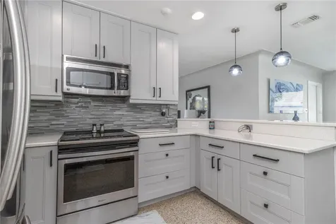 4401 15th Avenue N St Petersburg FL 33713