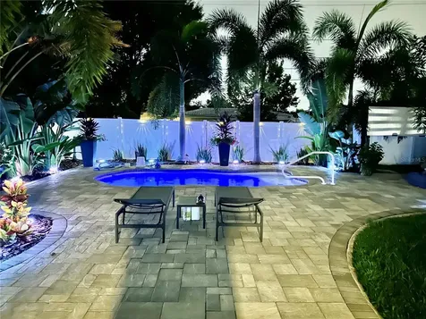 4401 15th Avenue N St Petersburg FL 33713