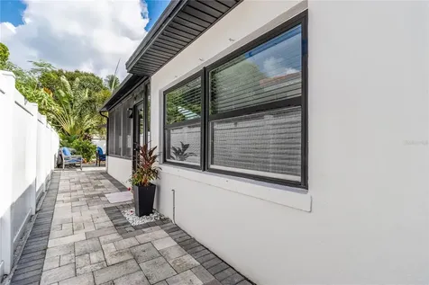 4401 15th Avenue N St Petersburg FL 33713