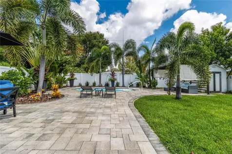 4401 15th Avenue N St Petersburg FL 33713