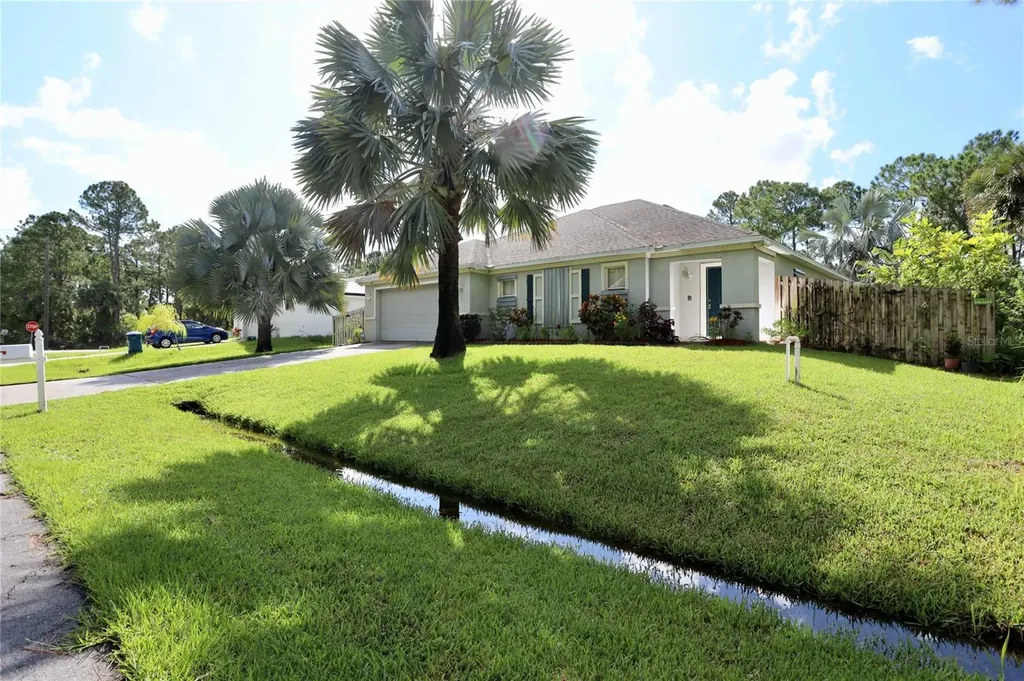 894 Palo Alto Street SE Palm Bay FL 32909