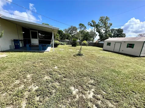 240 W Harbord Street Lake Alfred FL 33850