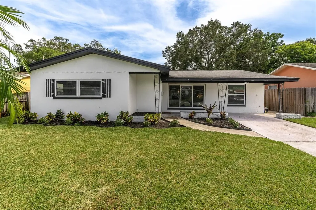 2960 35th Avenue S St Petersburg FL 33712