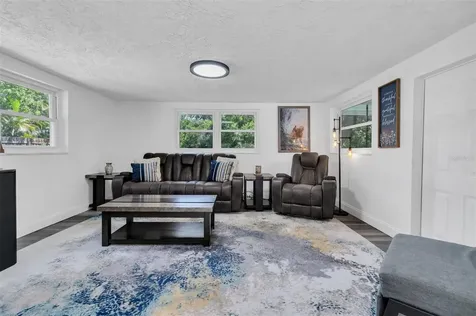2960 35th Avenue S St Petersburg FL 33712