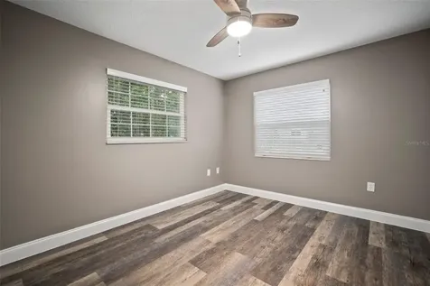 711 44th Street W Bradenton FL 34209