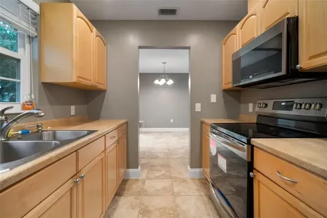 711 44th Street W Bradenton FL 34209