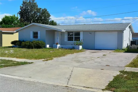 5520 Casino Drive Holiday FL 34690