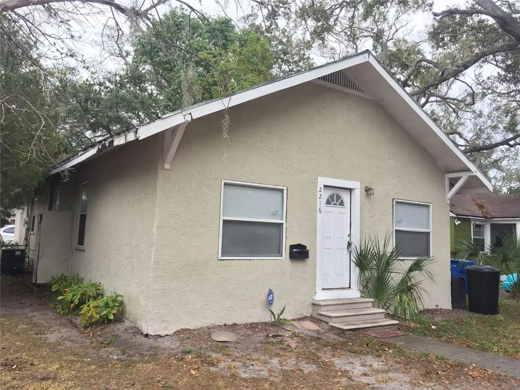 2216 27th Street S St Petersburg FL 33712