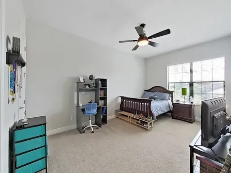 5161 Lakecastle Drive Tampa FL 33624