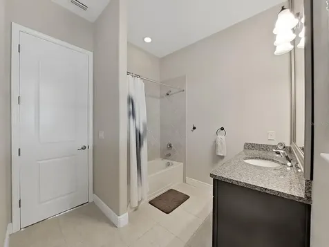 5161 Lakecastle Drive Tampa FL 33624