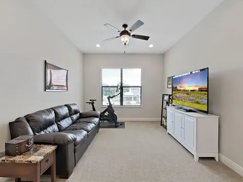 5161 Lakecastle Drive Tampa FL 33624