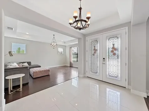 5161 Lakecastle Drive Tampa FL 33624