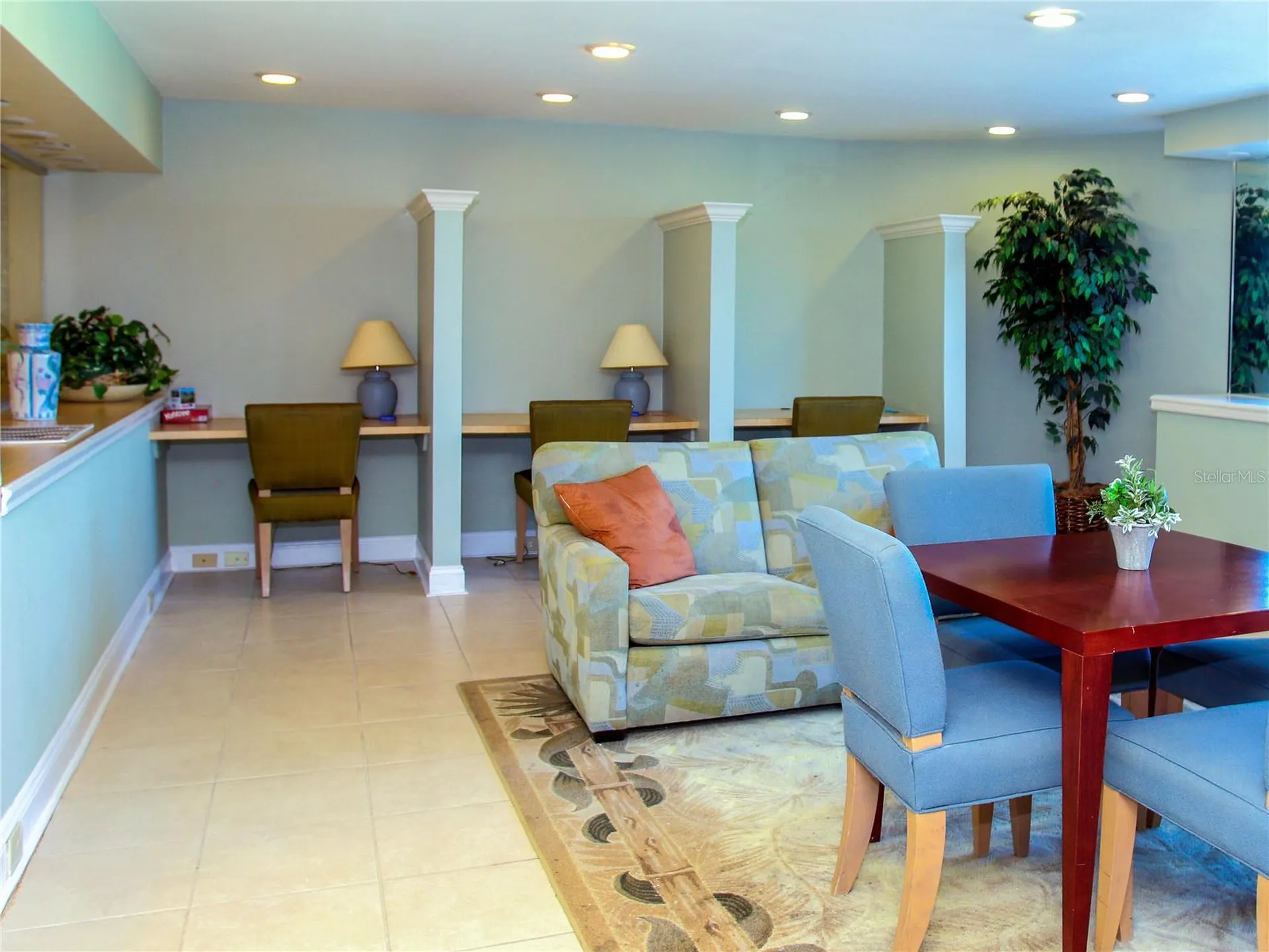 880 Mandalay Avenue Clearwater FL 33767