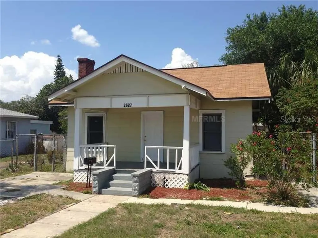 2627 15th Avenue S St Petersburg FL 33712