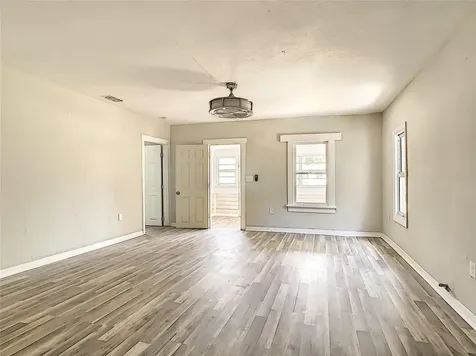 1945 20th Street S St Petersburg FL 33712