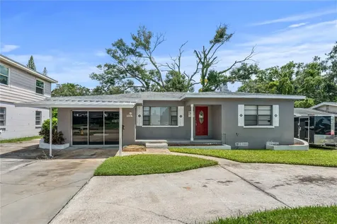 2510 22nd Street S St Petersburg FL 33712