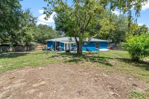 1303 Redwood Court Tavares FL 32778