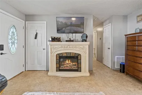 1303 Redwood Court Tavares FL 32778