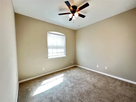 536 Woodland Terrace Boulevard Orlando FL 32828